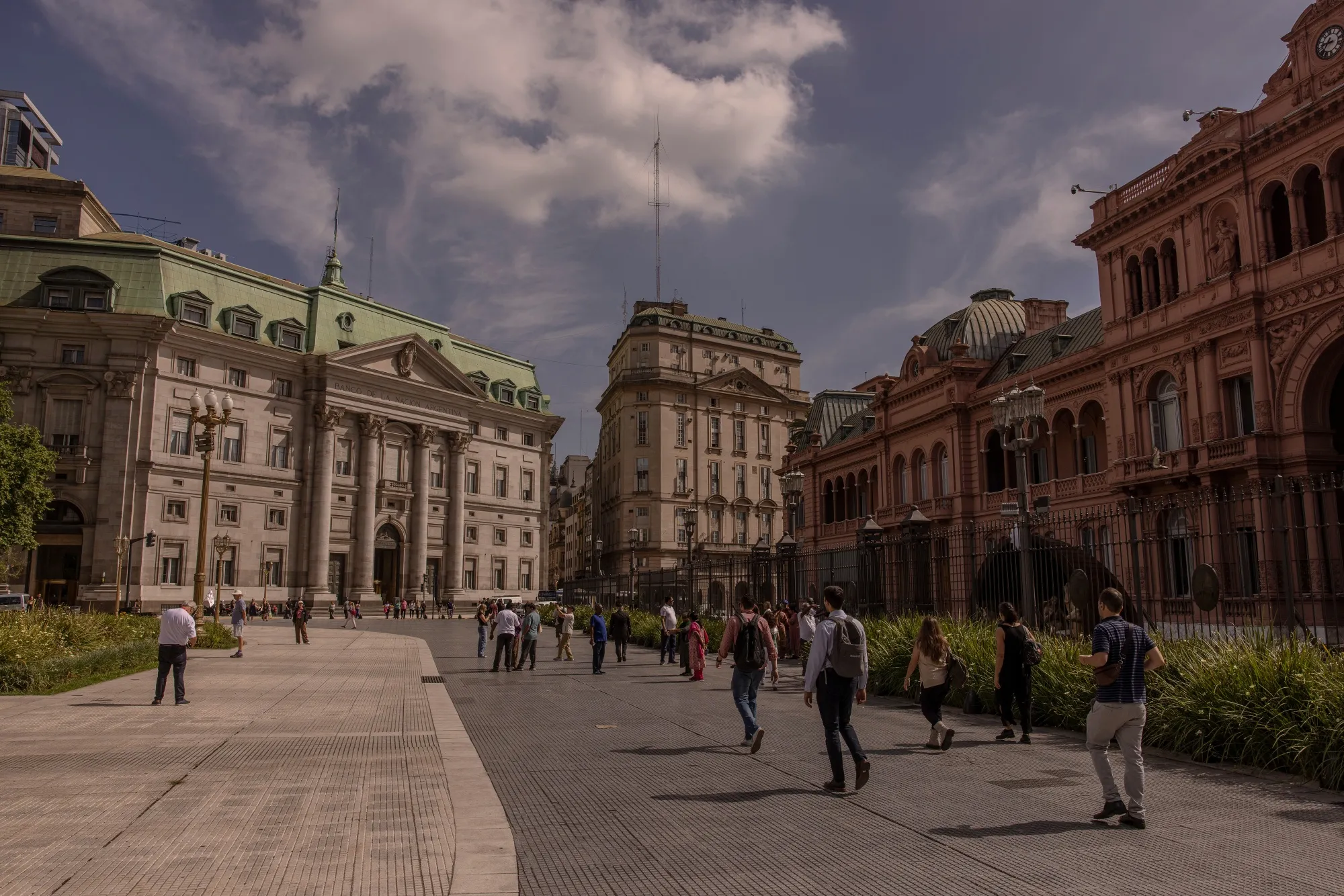 A venda de dívida argentina testa a demanda externa emergente.